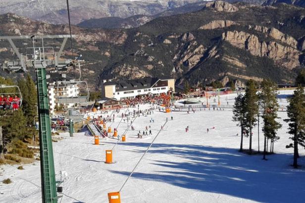 Can Lladoner Sant Llorenç de Morunys Esterno foto
